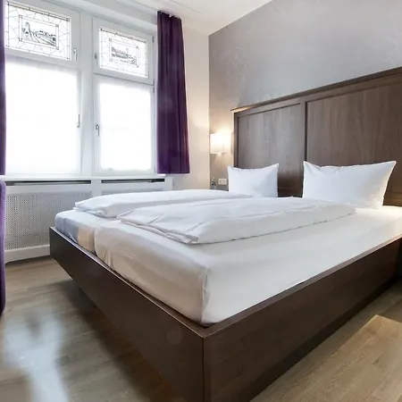 Romantik Barbarossa Hotel Kostnice