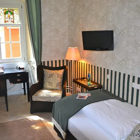Hotel Romantik Barbarossa Constance