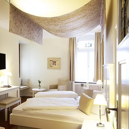 Romantik Barbarossa Hotel